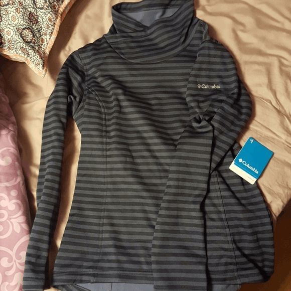 NEW Womens M Columbia Striped Mountain Runner Pullover Sweater XK1457-591 Blue - Picture 1 of 2